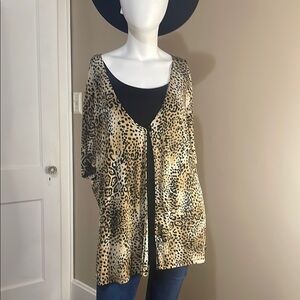 Studio 1940 Leopard Print Women's Top